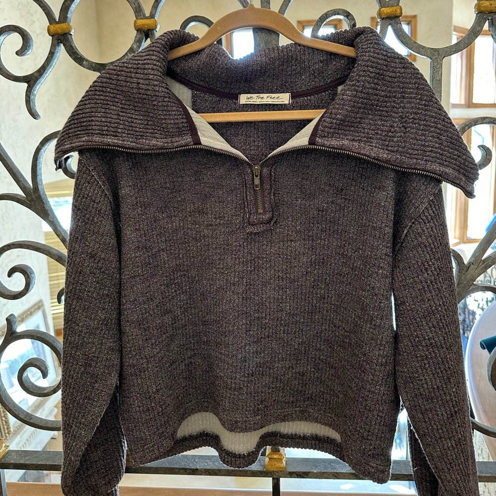 Free People sweatshirt